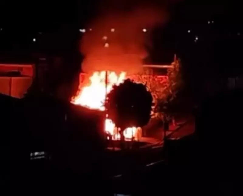 Incêndio destrói casa de madeira na Vila Iti em Presidente Prudente: veja detalhes