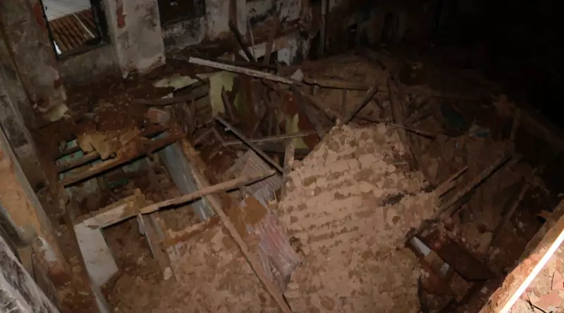 Incêndio em casarão histórico de Salvador causa desabamento e alarma moradores