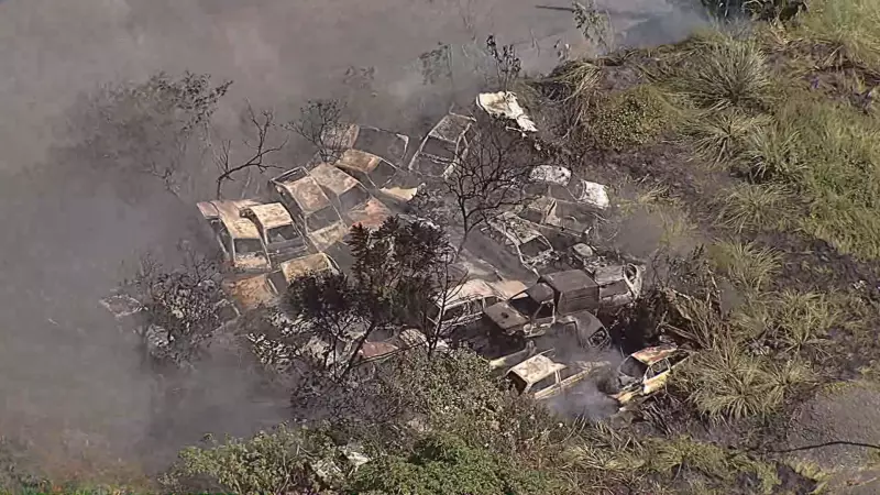 Incêndio em delegacia de Belo Horizonte destrói veículos e causa pânico na região