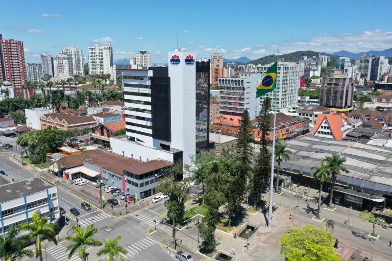 Irineu Imóveis impulsiona o desenvolvimento industrial em Araquari e região Norte Catarinense