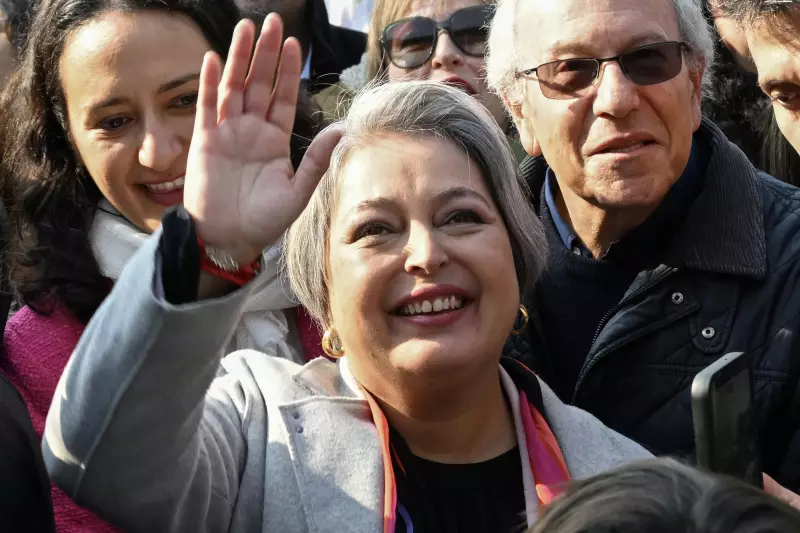 Jeannette Jara: A comunista que está revolucionando a esquerda chilena nas eleições presidenciais