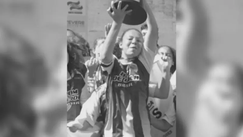 Jogadora de futsal é morta a tiros em Chapecó: autor confessa crime por ciúmes da namorada