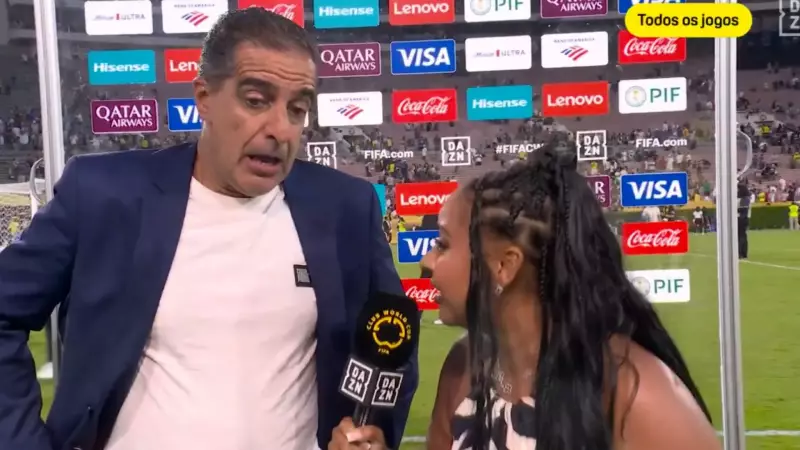 John Textor perde a cabeça e beija Renato Paiva em cena inusitada: 'Prefiro não comentar'