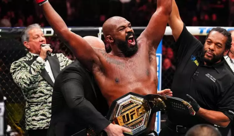 Jon Jones se aposenta do UFC aos 37 anos: carreira marcada por títulos e polêmicas