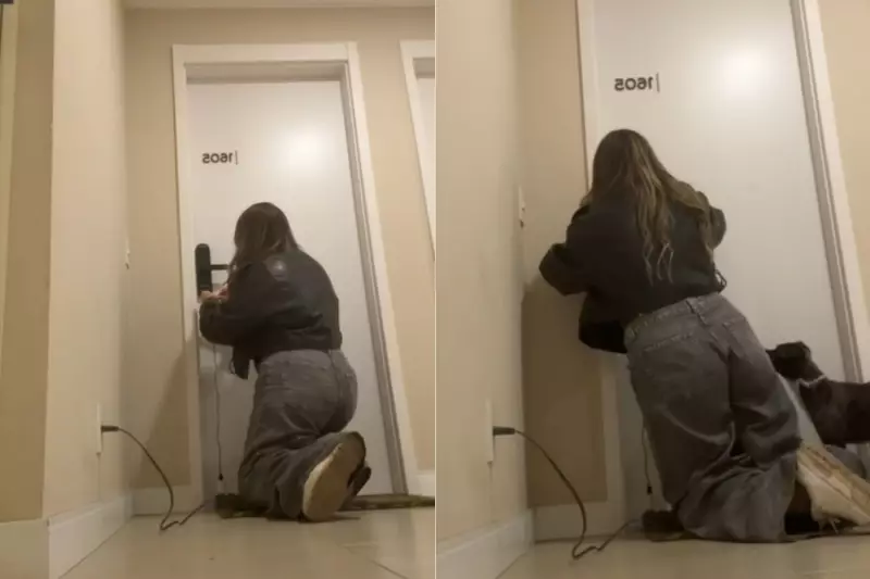 Jovem fica presa do lado de fora de casa após fechadura eletrônica descarregar e viraliza na web com vídeo do perrengue