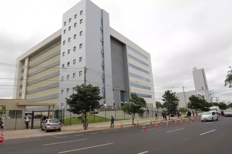 Juiz admite erro ao soltar condenado por destruir relógio histórico em 8 de janeiro, diz PF