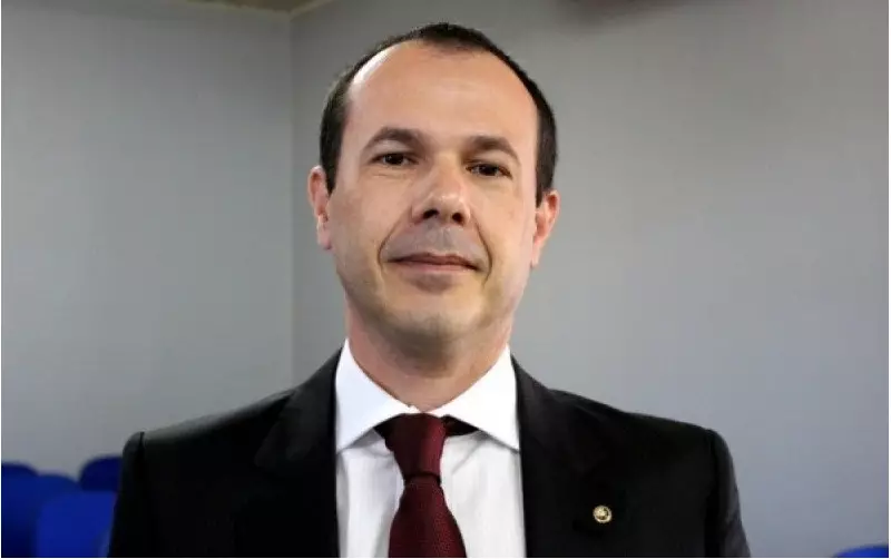Juiz afastado por suspeita de venda de sentenças recebeu R$ 750 mil e alega pagamento a pai de santo para 'desenvolvimento espiritual'