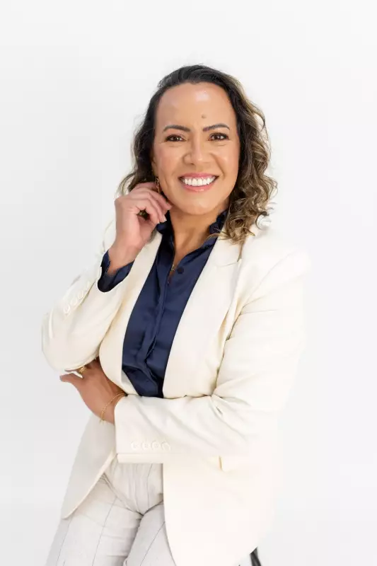 Juliana Abreu: A Transformação de uma Líder que Inspira com a Força do Feminino