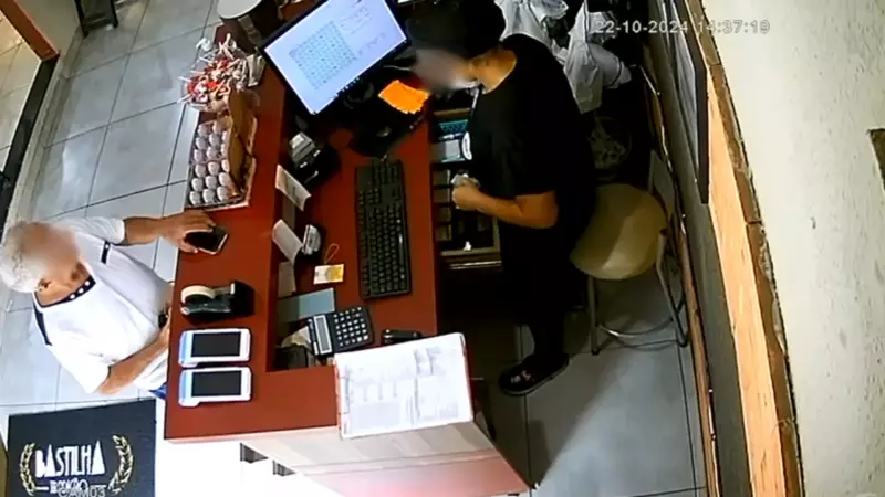 Justiça arquiva caso de aposentado imobilizado por policial em padaria de São José do Rio Preto
