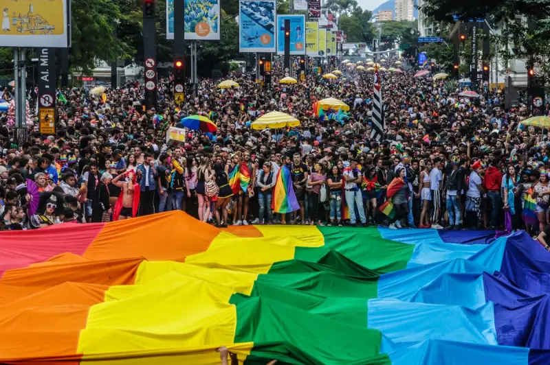 Justiça barra lei de Chapecó que proibia crianças em paradas LGBTQIA+: Entenda o caso