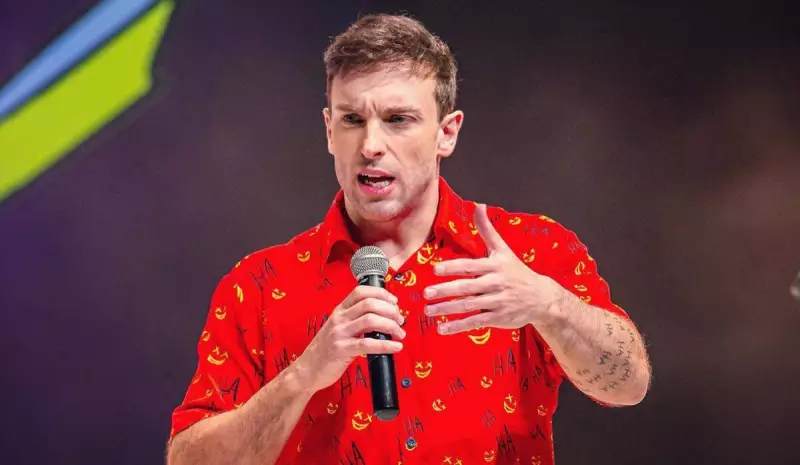 Justiça condena humorista Leo Lins a 8 anos de prisão por discurso de ódio em show