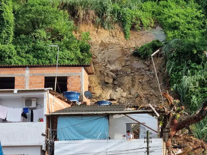 Justiça condena Prefeitura de Guarujá a indenizar família vítima de deslizamento