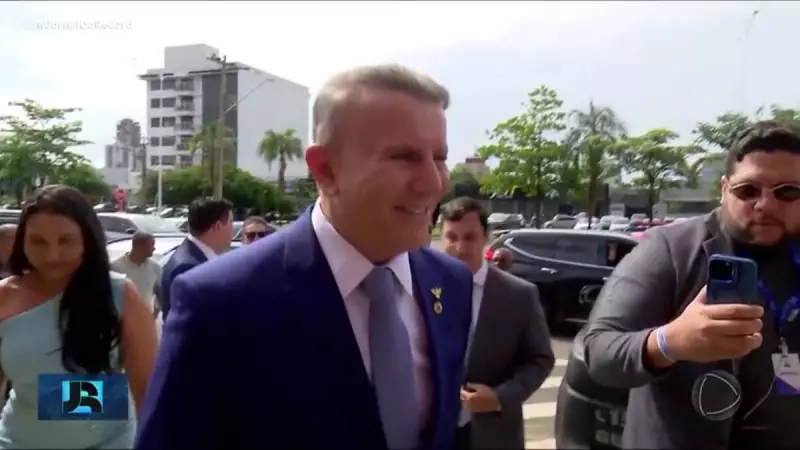 Justiça mantém prefeito de Palmas preso após operação da PF: entenda o caso