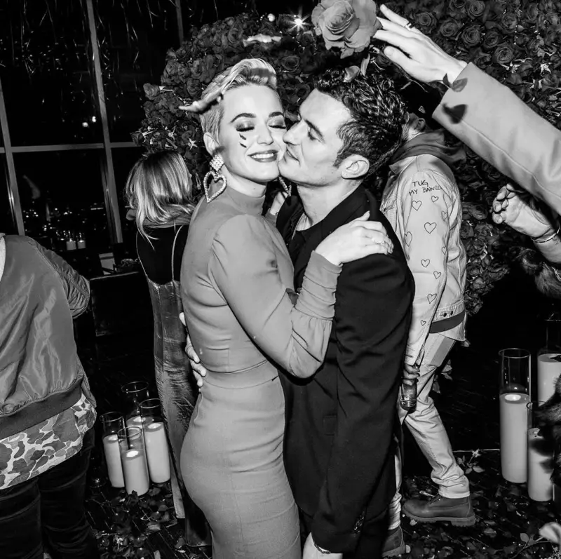 Katy Perry e Orlando Bloom terminam relacionamento após quase 10 anos juntos