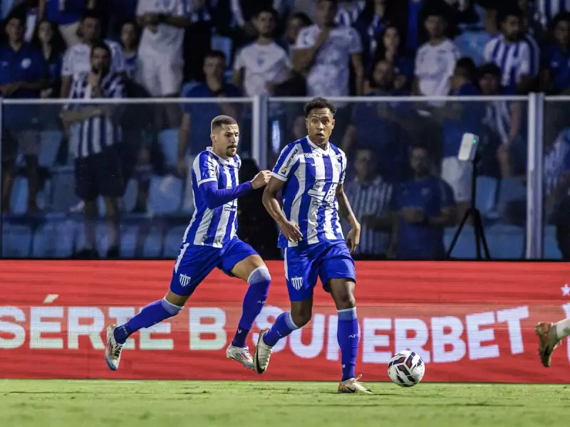Lateral do Avaí passa por cirurgia e ficará fora dos gramados por dois meses