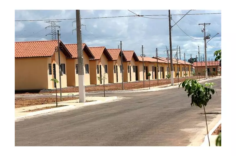 Lei que aumenta taxas de cartório em MG em mais de 200% para imóveis populares é alvo de ação judicial