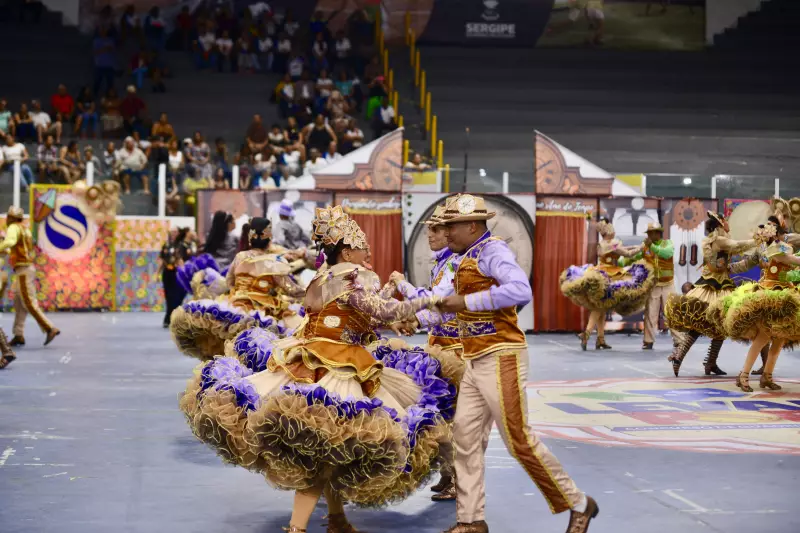 Levanta Poeira 2025: Primeira Noite É Sucesso Absoluto em Sergipe