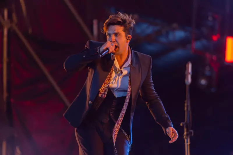 Luan Santana emociona fãs com show incrível na Festa do Peão de Americana