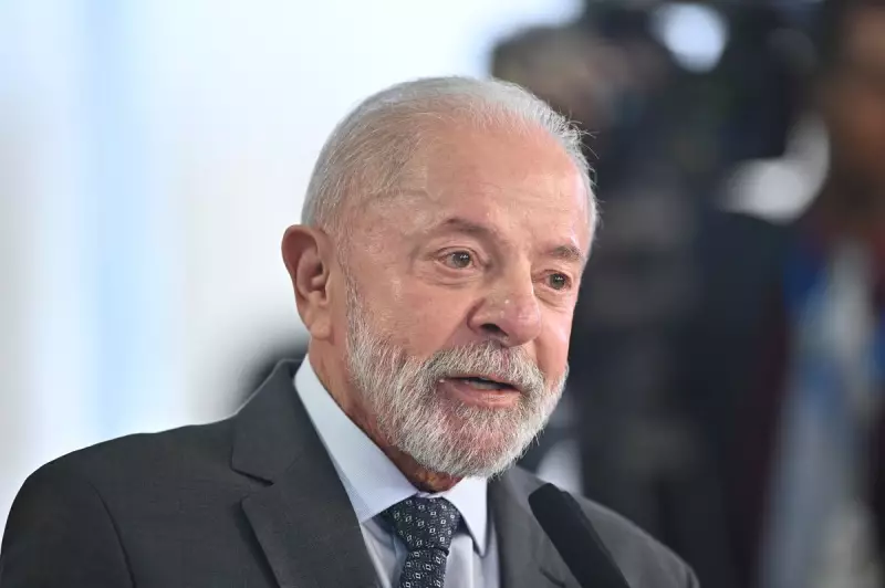 Lula repreende vaias a prefeito de Mariana (MG) em evento oficial: "Ele é nosso convidado"