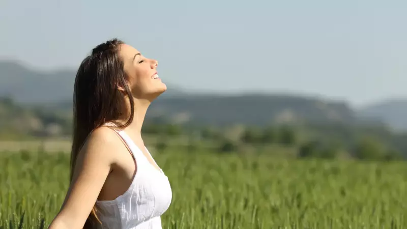 Luz solar: o remédio natural para problemas de pele que você não conhecia
