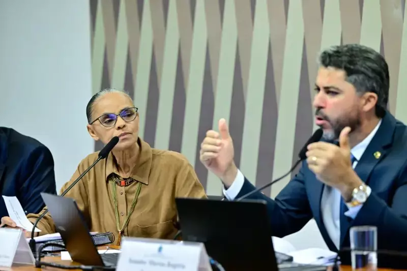 Machismo no Congresso: Deputadas relatam interrupções e ameaças no dia a dia