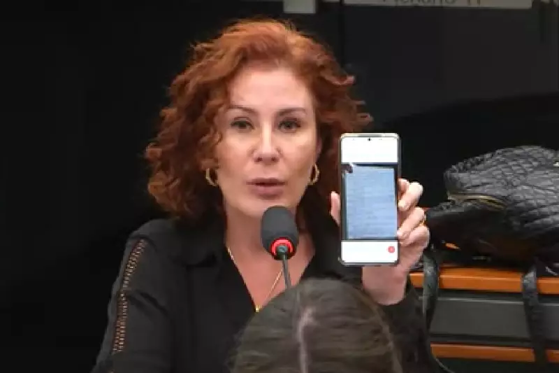 Mãe de Carla Zambelli declara: "Na Itália, minha filha é intocável"