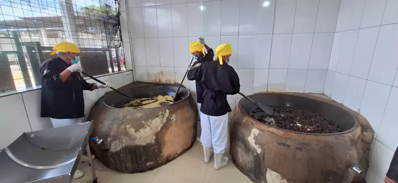 Maior paçoca de carne-seca do mundo começa a ser preparada em Roraima para celebrar 10 anos de história