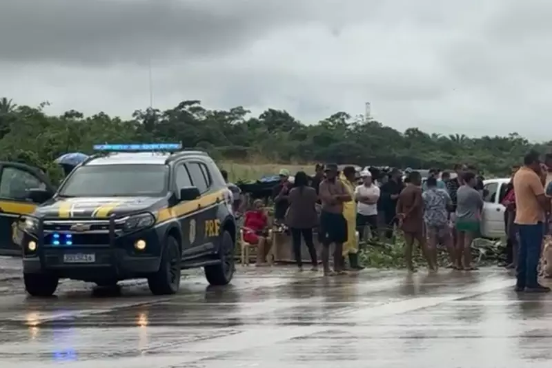 Manifestantes fecham BR-101 em Maruim: entenda os motivos e os impactos