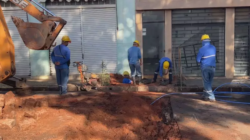 Marília tem avenidas interditadas para manutenção da rede de esgoto: saiba os detalhes