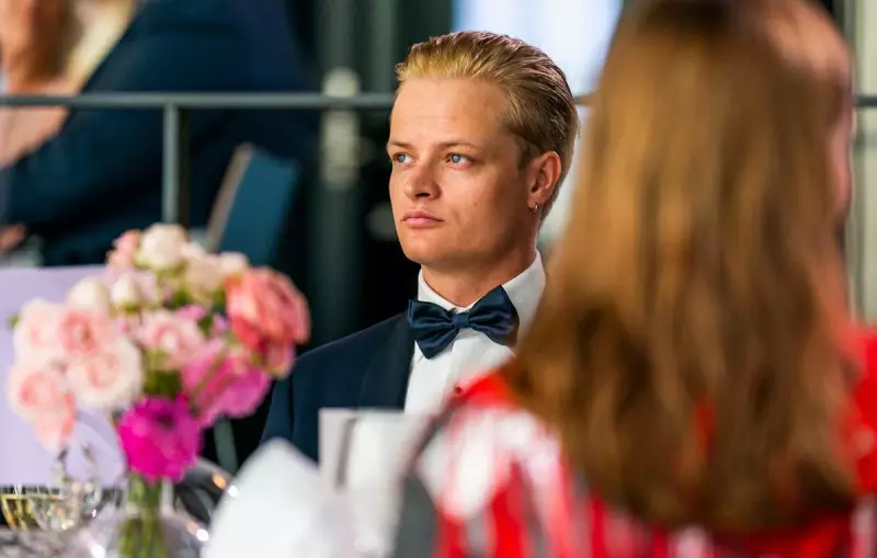 Marius Borg Filho, filho da princesa da Noruega, é acusado de mais de 20 crimes: saiba detalhes
