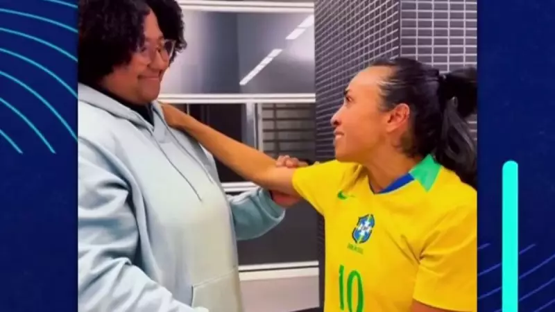 Marta emocionada com Beatriz Souza: "Muito orgulho de você" em encontro de lendas