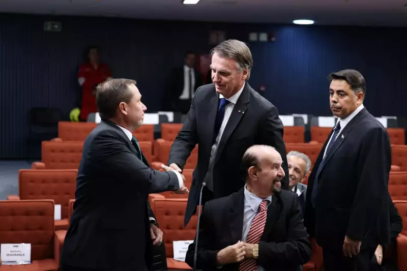Mauro Cid confirma envolvimento de Bolsonaro em esquema: revelações bombásticas