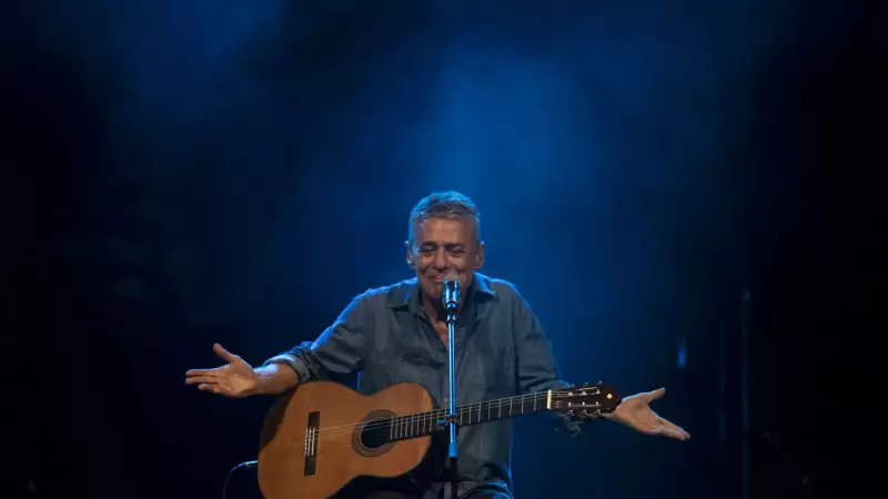 Médico revela detalhes sobre cirurgia de Chico Buarque: 'Sofreu desequilíbrio sutil'