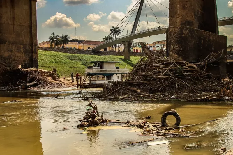 Mês do Meio Ambiente no Acre: ações de limpeza em igarapés e rios mobilizam capital e interior