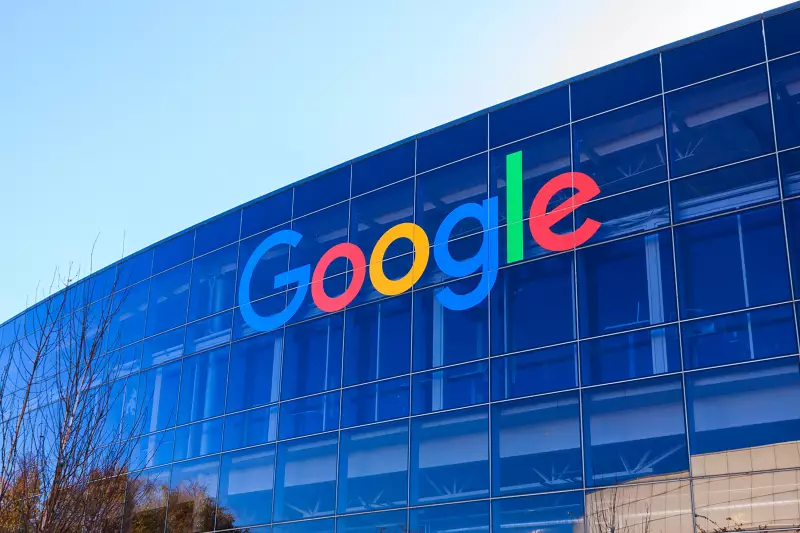 Meta e Google dominam o mercado de publicidade digital e faturam milhões