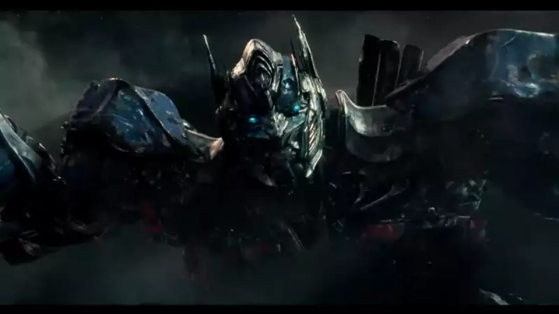 Michael Bay volta aos Transformers: Novo filme live-action promete reviver a franquia