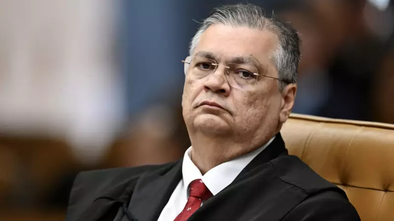 Ministro Flávio Dino apoia responsabilização de redes sociais por conteúdo ilegal