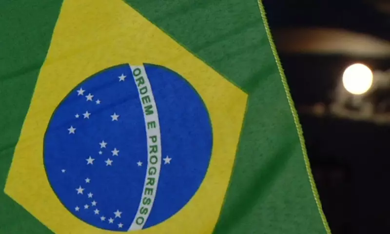 Mistério da estrela solitária na bandeira do Brasil: afinal, de onde ela vem? Descubra a verdade!
