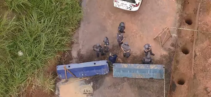 Mistério em SP: Empresário é encontrado morto em buraco de 2,5 metros sem calça e sem marcas de violência