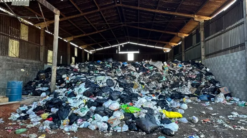 Mogi Mirim em crise: Prefeitura dá ultimato para empresa retomar coleta de lixo acumulado