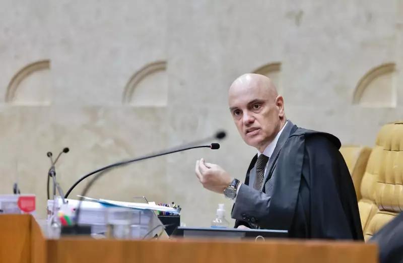 Moraes dá 24h para Braga Netto enviar dados de voo até Brasília para participar de acareação