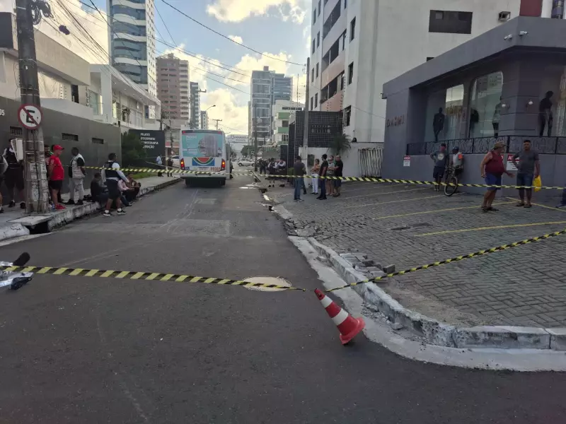 Motoboy morre após ser atropelado por ônibus em João Pessoa: tragédia no trânsito