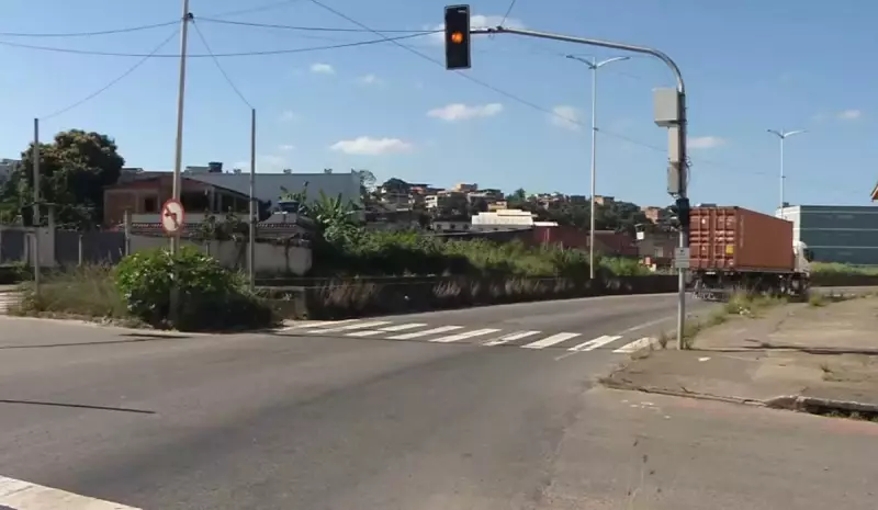 Motociclista é assaltado, rastreia moto e ajuda polícia a prender dupla em Cariacica