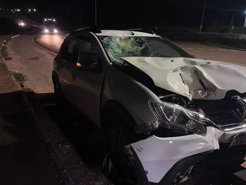 Motociclista morre em colisão com carro na BR-163 em Mato Grosso; motorista é preso por embriaguez