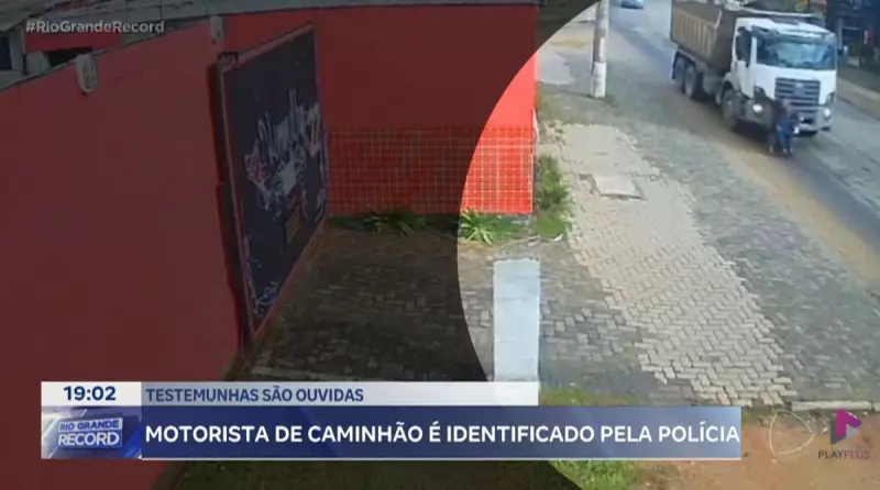 Motorista de caminhão que arrastou idoso no RS usava celular no momento do acidente