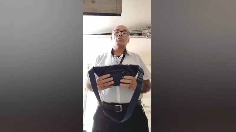 Motorista de ônibus acha pochete com R$ 1.000 e viraliza ao buscar dono nas redes sociais