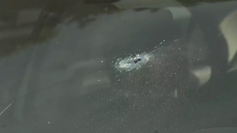 Motorista é baleado durante assalto no Rio de Janeiro; motociclista fica gravemente ferido