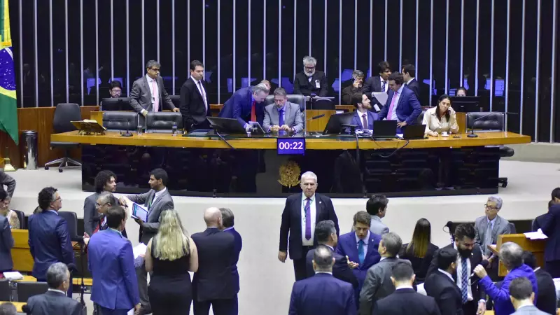 Motta afirma que não há acordo para aprovar alternativa ao aumento do IOF