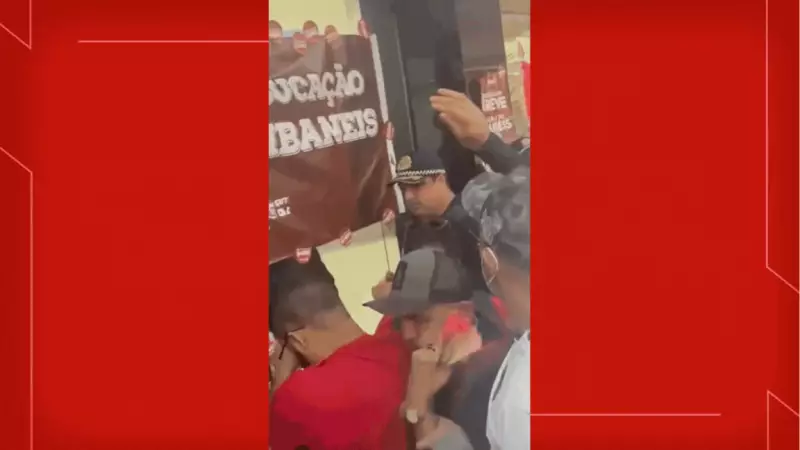 MP-DF exige apuração sobre uso de spray de pimenta contra professores em protesto