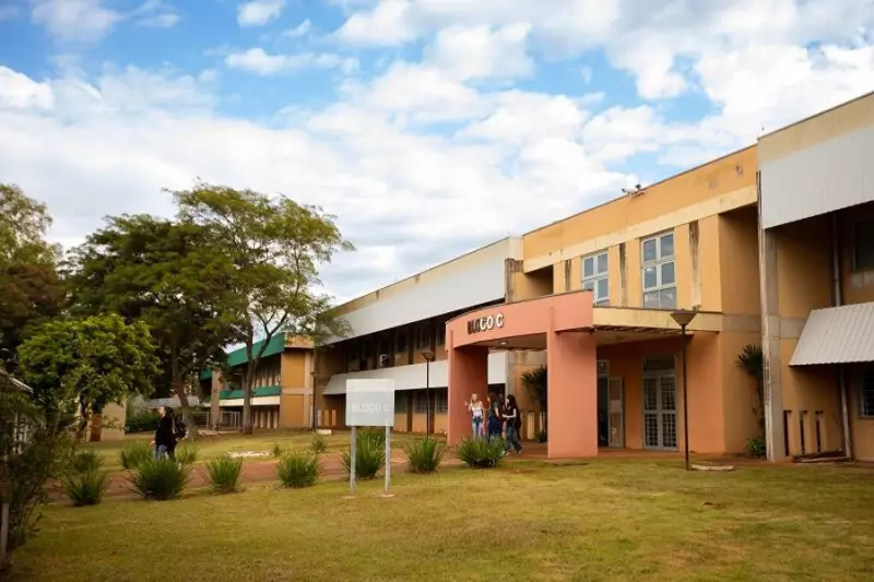 MPF investiga professora de medicina afastada por importunação sexual em MS